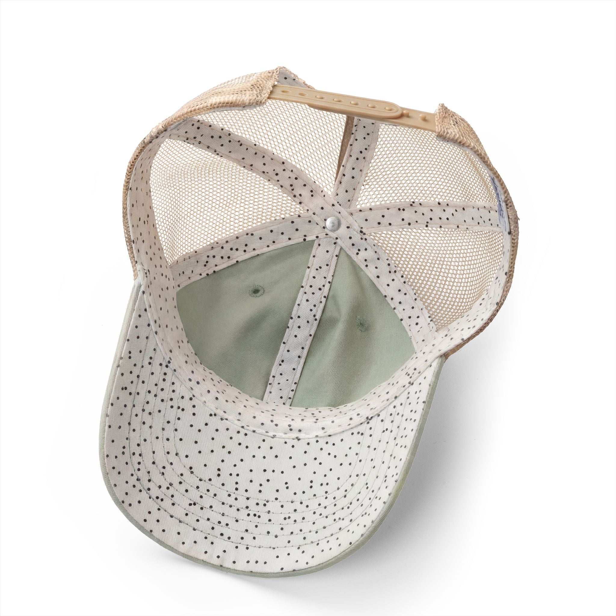 Women's Shark Mesh-Back Hat | White Embroidery